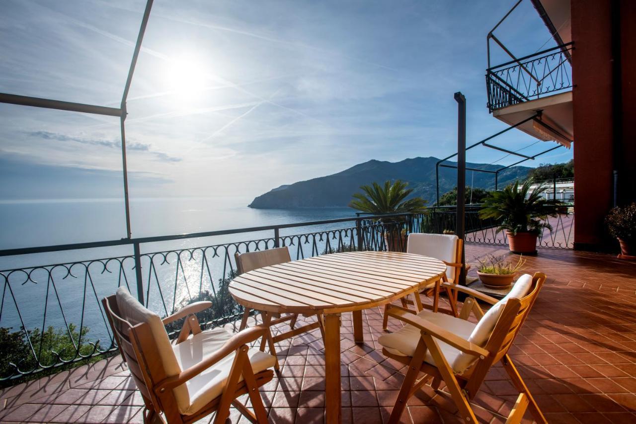 080 - La Villa Storica Il Vigneto 45B, Terrazza Sul Mare - Parcheggio Privato Gratis Moneglia Eksteriør bilde