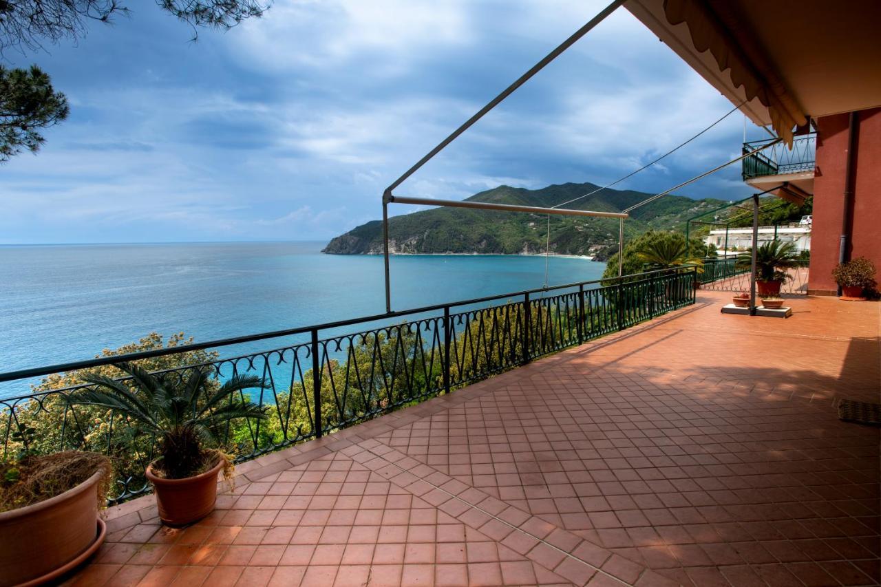 080 - La Villa Storica Il Vigneto 45B, Terrazza Sul Mare - Parcheggio Privato Gratis Moneglia Eksteriør bilde